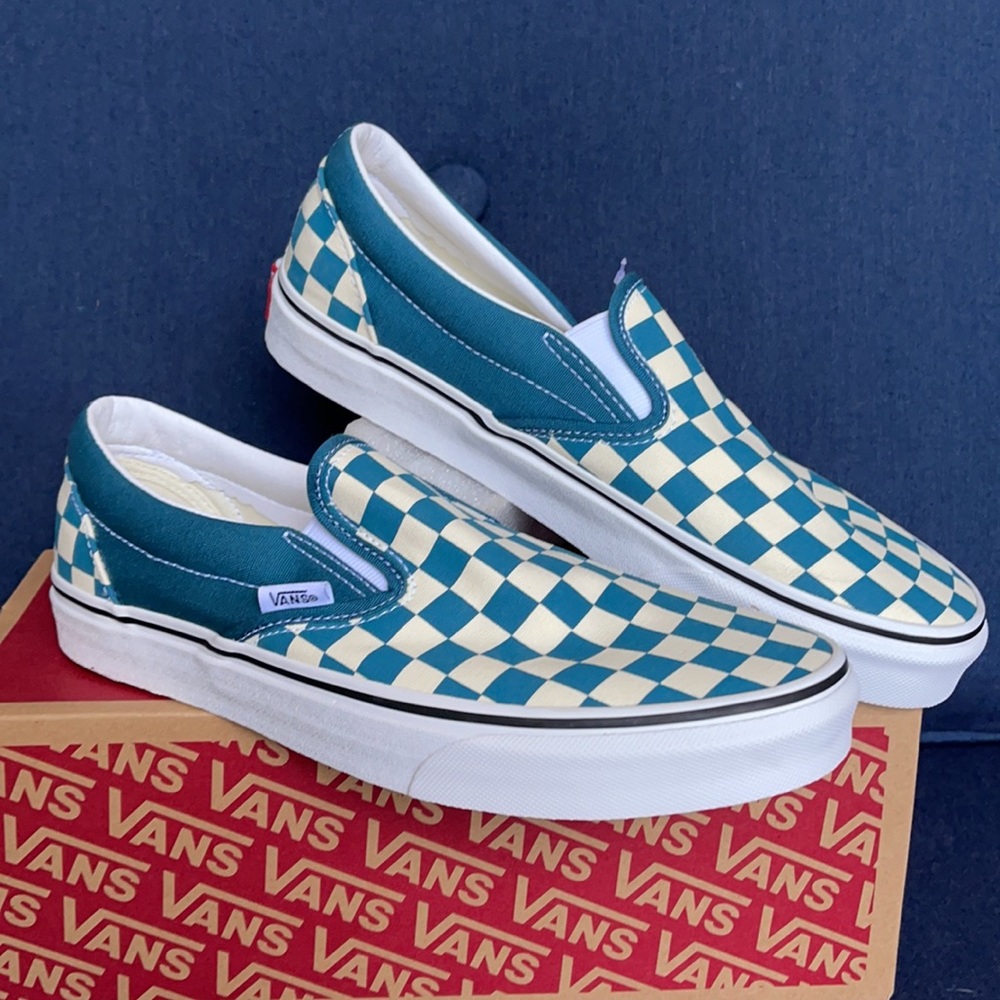 Vans Classic Slip-On Checkerboard Blue Coral/True White WMNS - Picture 5 of 16